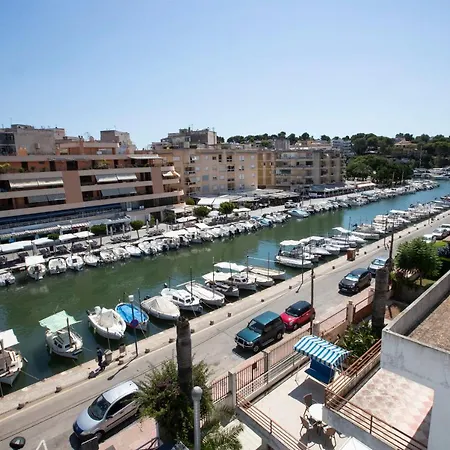 Aparthotel Es Nautico 2*