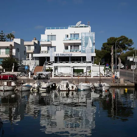 Es Nautico מלון דירות 2*