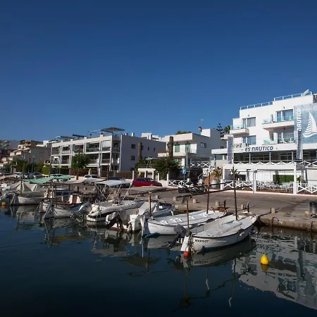 Aparthotel Es Nautico 2*